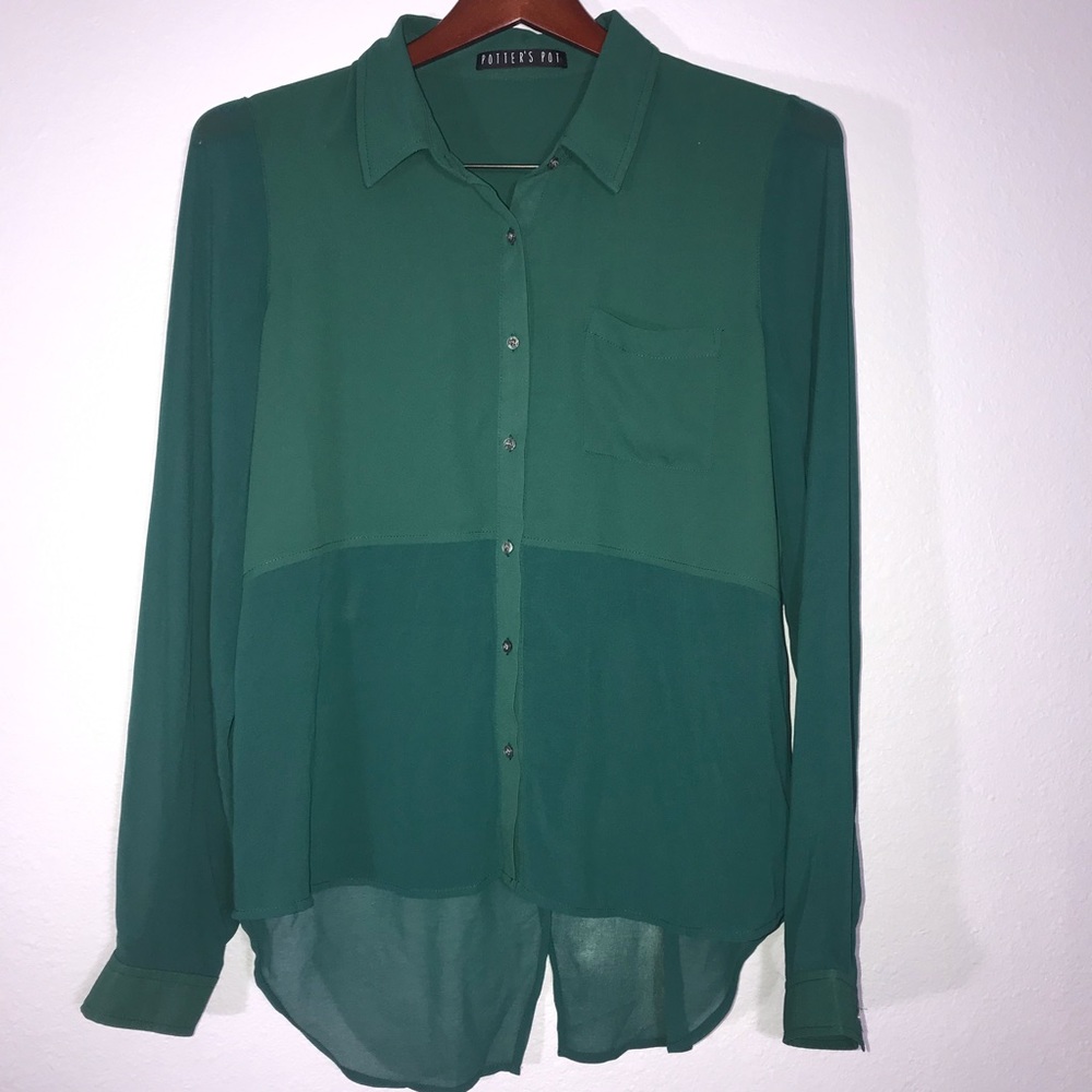 Potter’s Pot Green Button Down long Sleeve Shirt